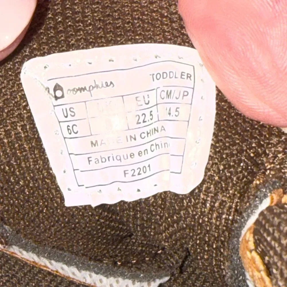 Ommphies brown leather toddler slip on shoe size 6C - 6”